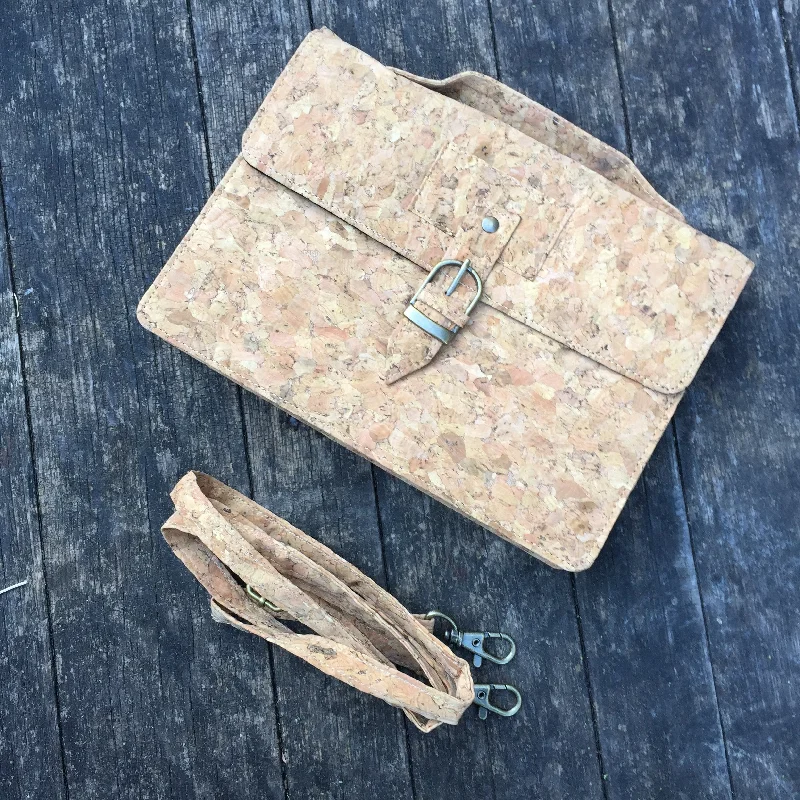 Kiki Cork Cross Body Bag in Classic