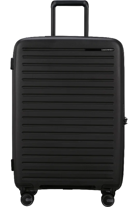 RESTACKD Spinner Expandable (4 wheels) 68cm - Black